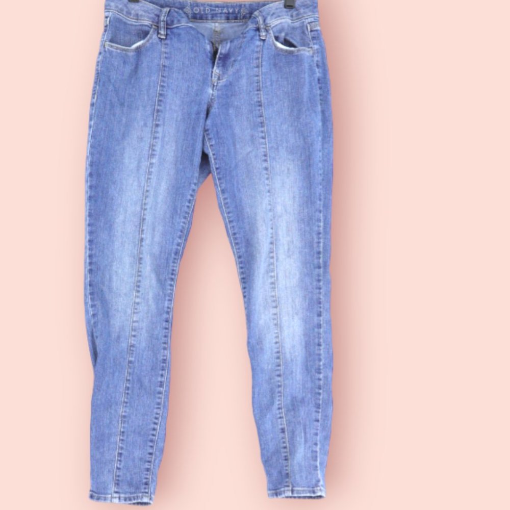 Old Navy light wash mid rise seam front jeans,